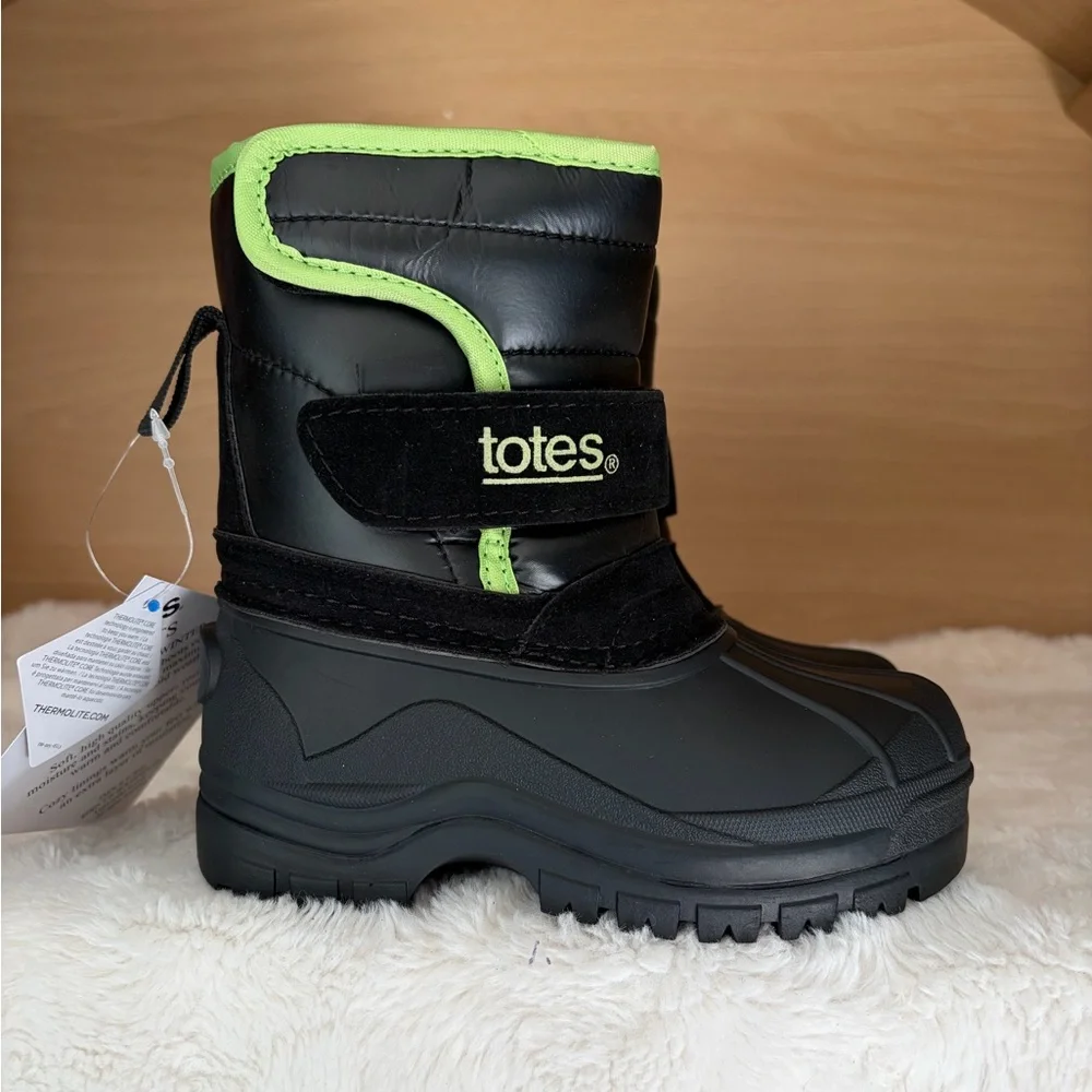 ✨$28✨NWT•Totes Toddler Cody Winter Boot | Black/ Lime Green | Size 9T